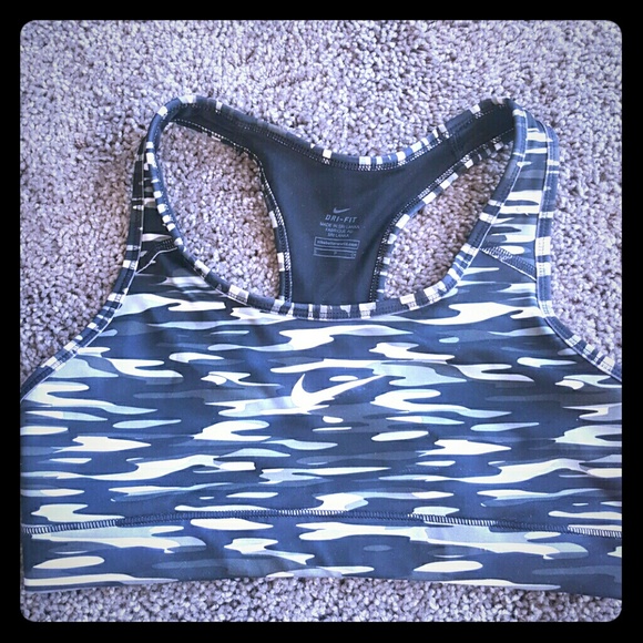 Nike  dri- fit top