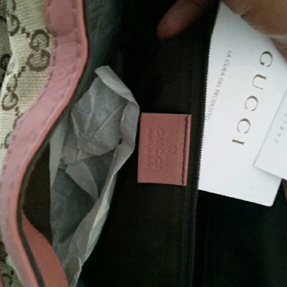 Authentic Gucci Medium Suki Bag - Picture 3 of 3