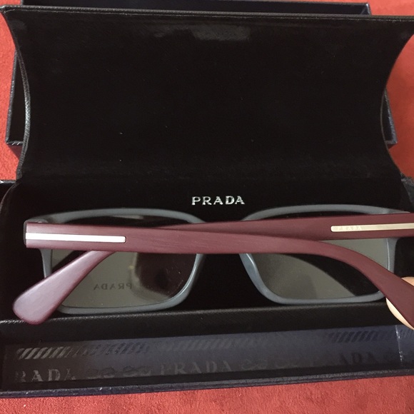 Prada eyeglass frames - Picture 3 of 4