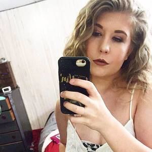 Meet your Posher, Madison