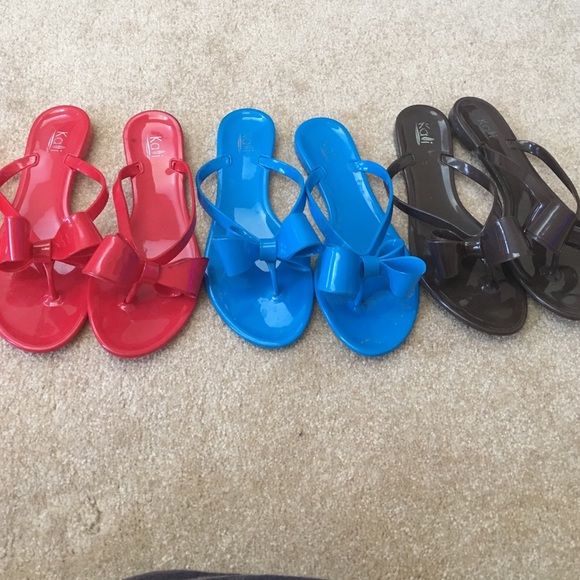 Flip-flops bundle - Picture 3 of 3