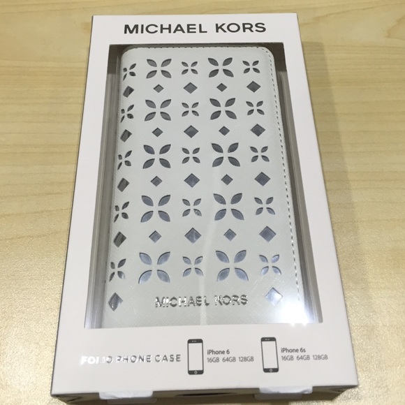 Michale Kors phone case