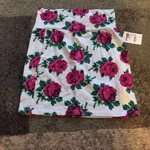 Graphics design body con mini skirt