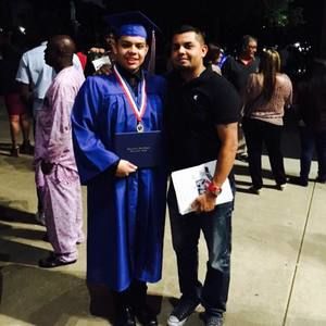 Meet your Posher, Carlos