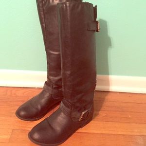 Black tall boots