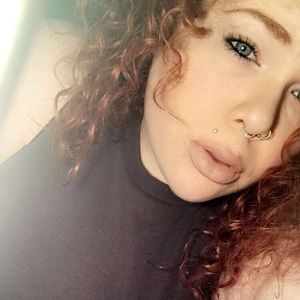 Meet your Posher, Steph