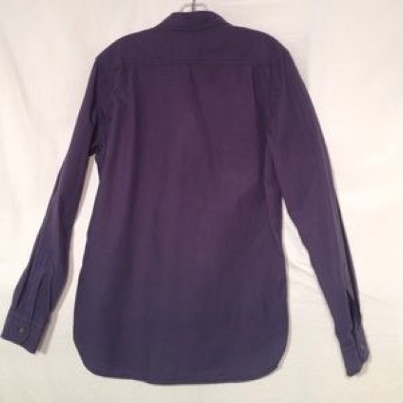 GAP Classic Fit Button Down - Picture 4 of 4