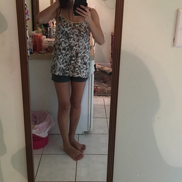 Pretty daytrip top xs - Picture 3 of 4