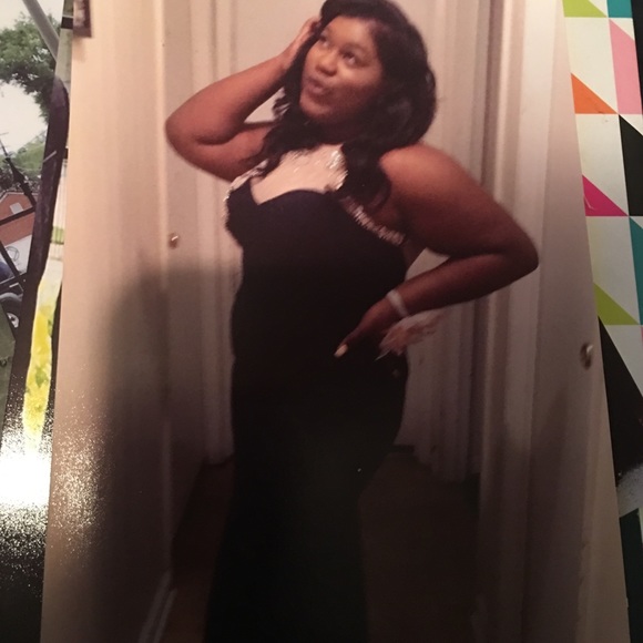 Prom/Homecoming Dress - Picture 3 of 3