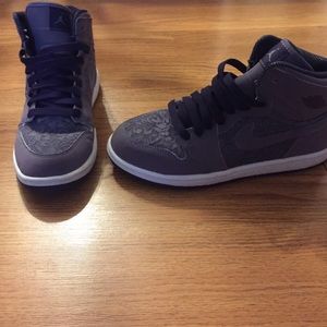 Purple lace detailing Nike air Jordan's