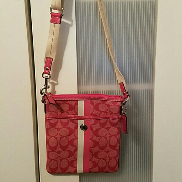 Brand new coach crossbody bag never been worn