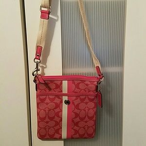 Brand new coach crossbody bag never been worn