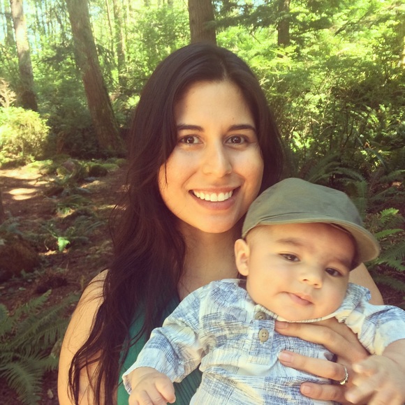 Old Navy top and skinny jeans - Picture 2 of 3