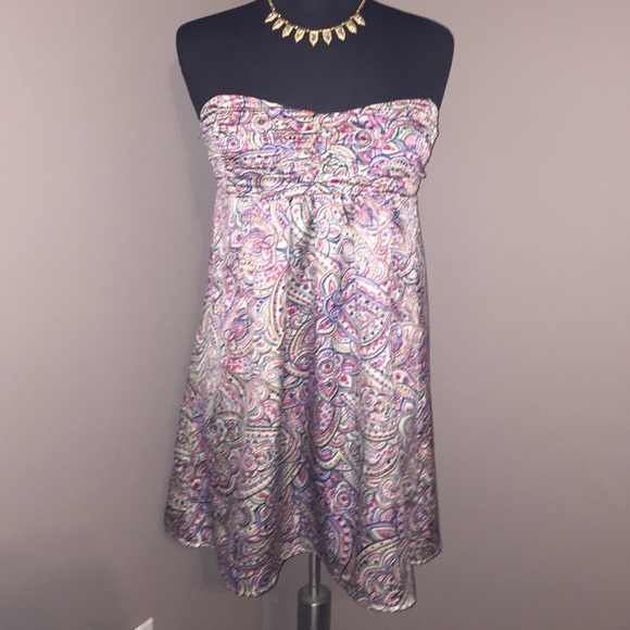 Beautiful Print Strapless Dress