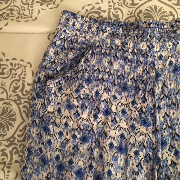 Wide leg crop pants - Picture 3 of 4
