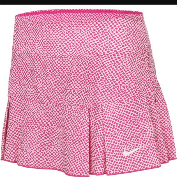 Nike tennis skirt. Pink. Medium