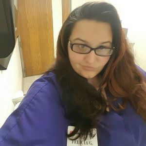 Meet your Posher, Felicia