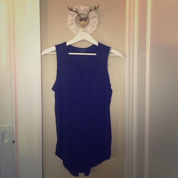Navy blue sleeveless blouse - Picture 1 of 3