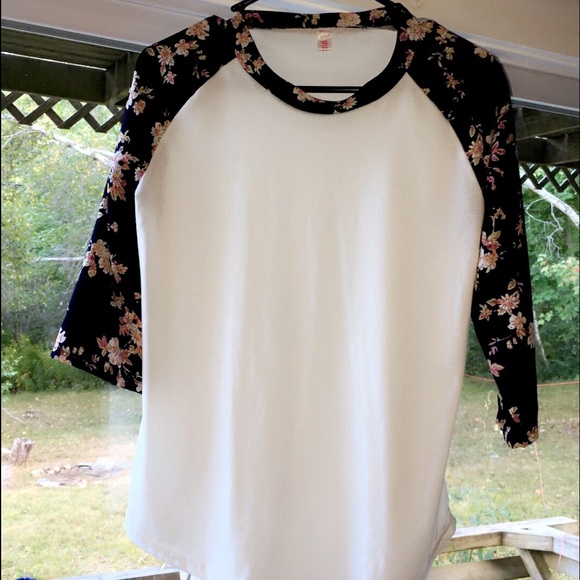 Floral baseball T - Picture 2 of 2