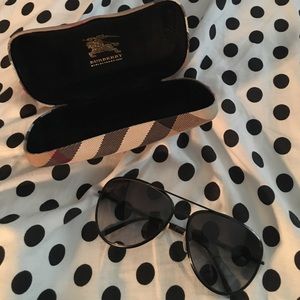 Burberry black aviators