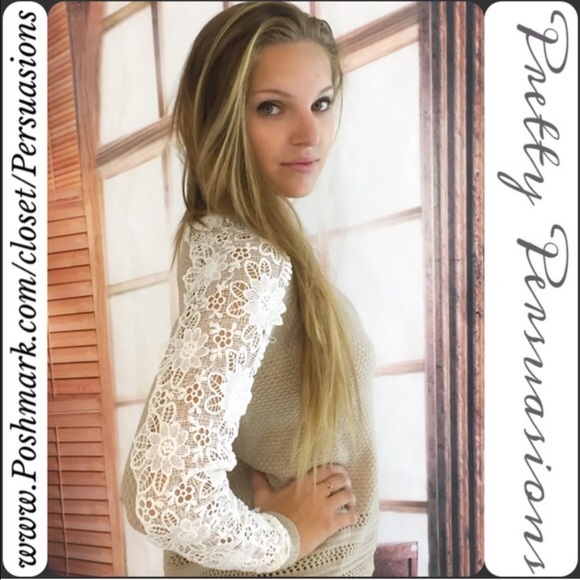 LAST 2 SALE‼️Crochet Knit Appliqué Raglan Sweater - Picture 3 of 4