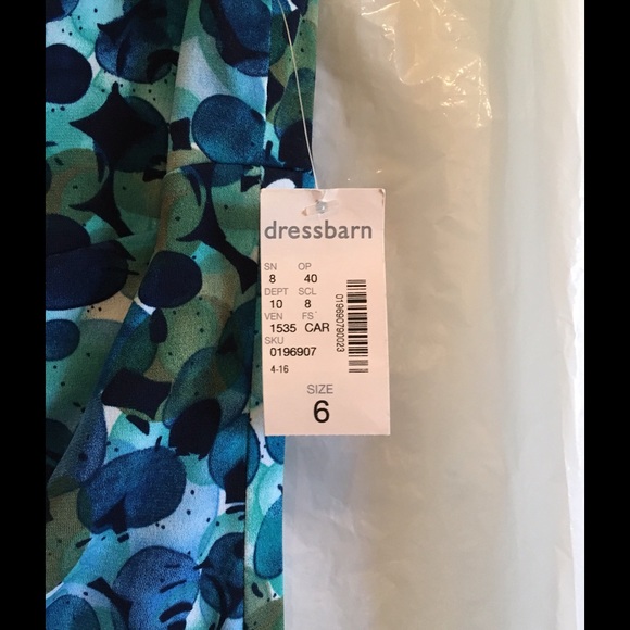 Dress Barn Floral Side Shirred Dress NWT Size 6 - Picture 3 of 4
