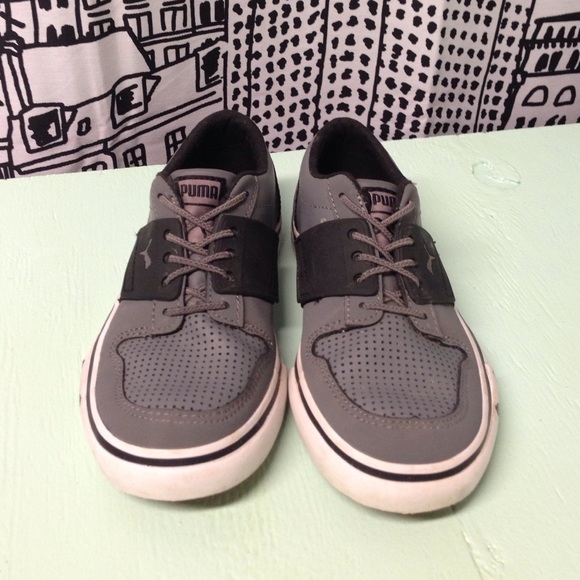 Puma kids slip on shoes