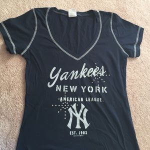NY Yankees Tee