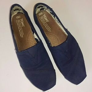 Navy Blue Classic TOMS