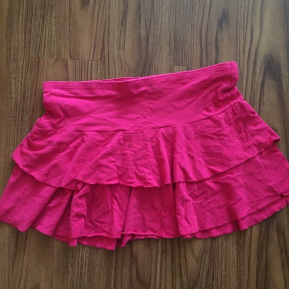 Express pink ruffle skirt size medium