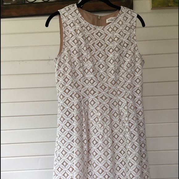 White Lace Shift A-Line Dress with Pockets