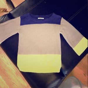Old Navy  3/4 length sweater. Small