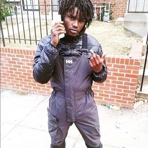 Meet your Posher, Derico