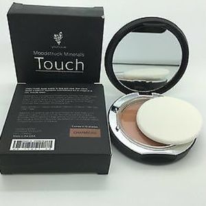 Younique Touch Mineral Foundation (Charmeuse)