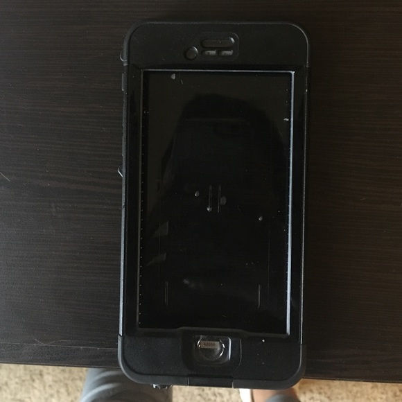 Lifeproof case