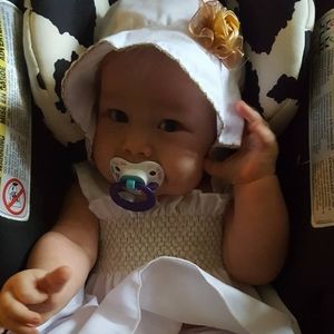 Meet your Posher, Alexis