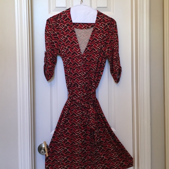 NWOT - Banana Republic Red/Black/Cream Wrap Dress