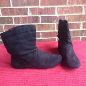 Short slouch women's boot