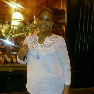 Meet your Posher, Cheryl