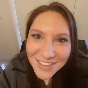 Meet your Posher, Michele