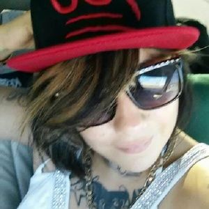 Meet your Posher, Clara