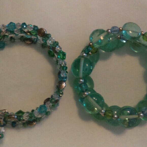 Handmade Memory Wire Bracelets Greens/Blues - Picture 4 of 4