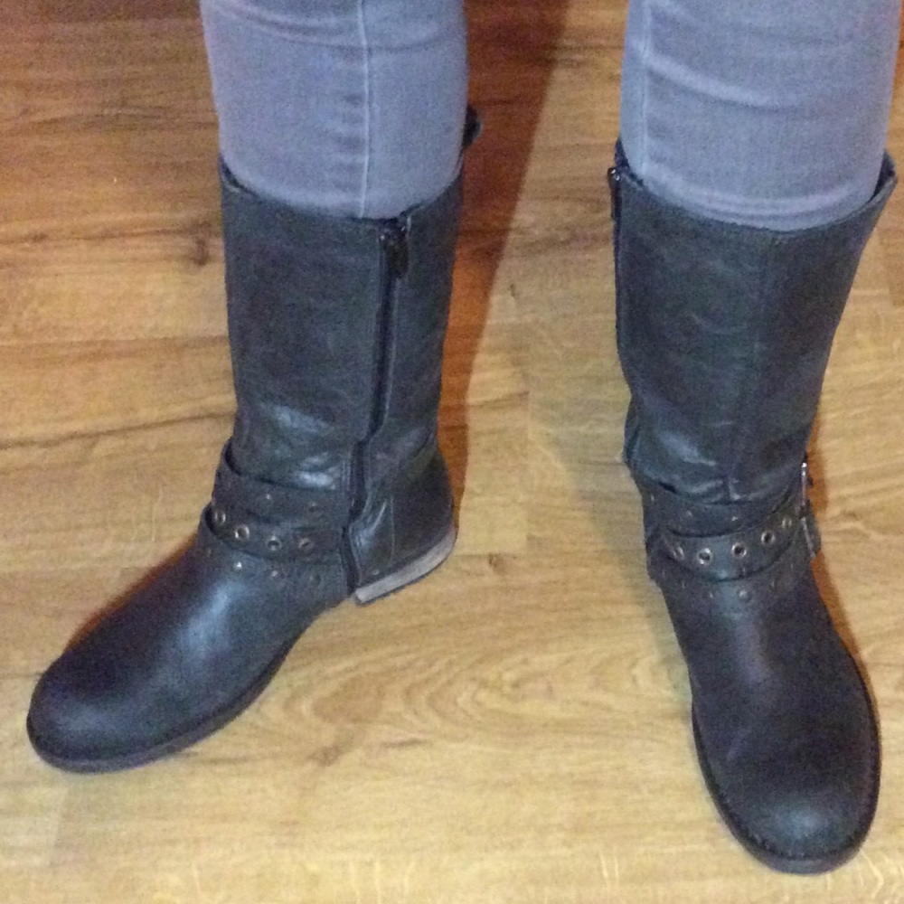 Eric Michael Strappy Boots