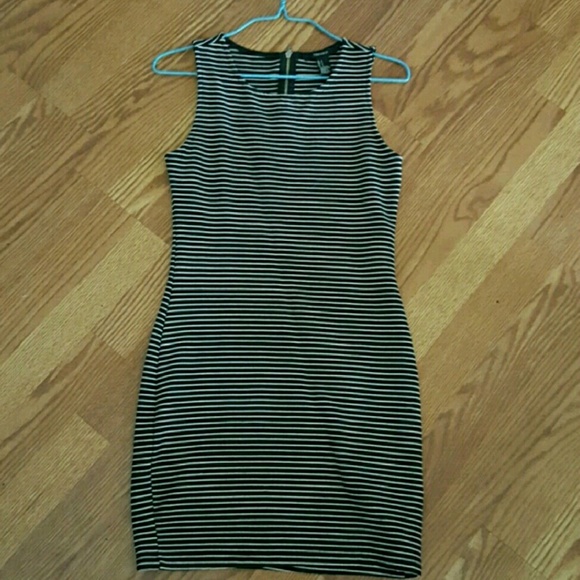 Bundle - Picture 3 of 4