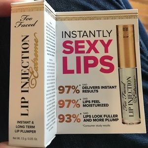 Too Faced Lip Injection Extreme!