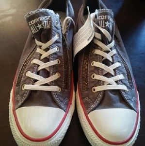 Purple zipper Converse. 9 1\2