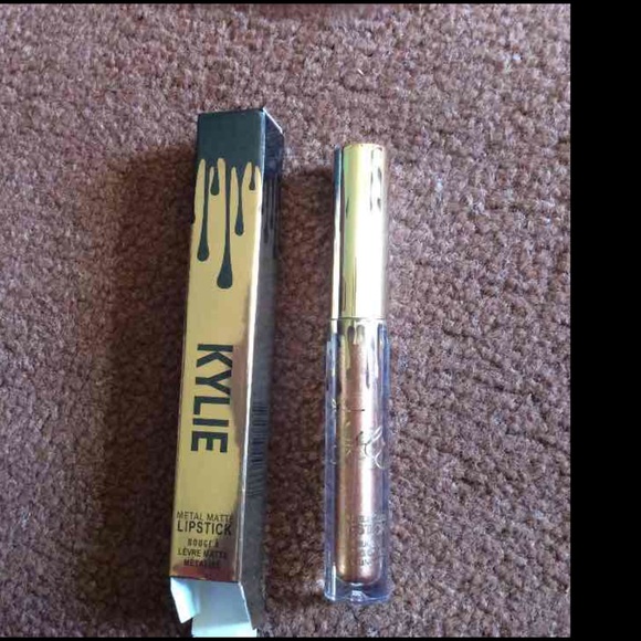 Kylie Lord metal Matt lipstick