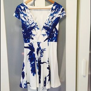 Print Blue and White Dress