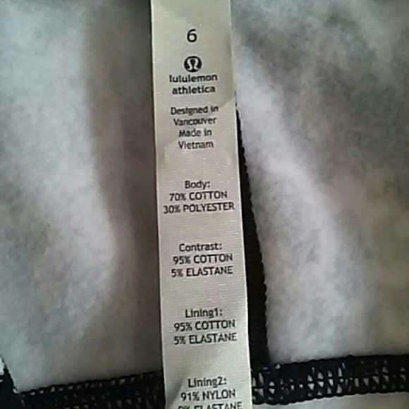 Lululemon cozy cuddle up jacket - Picture 4 of 4