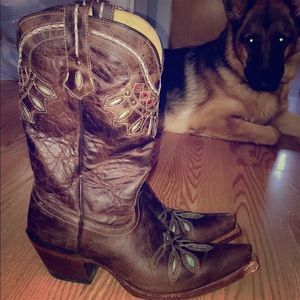 Tony lama cowgirl boots